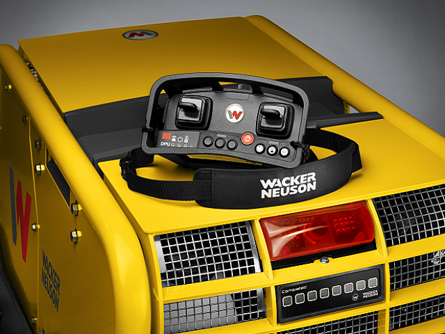 Виброплита реверсивная дизельная Wacker Neuson DPU 110r